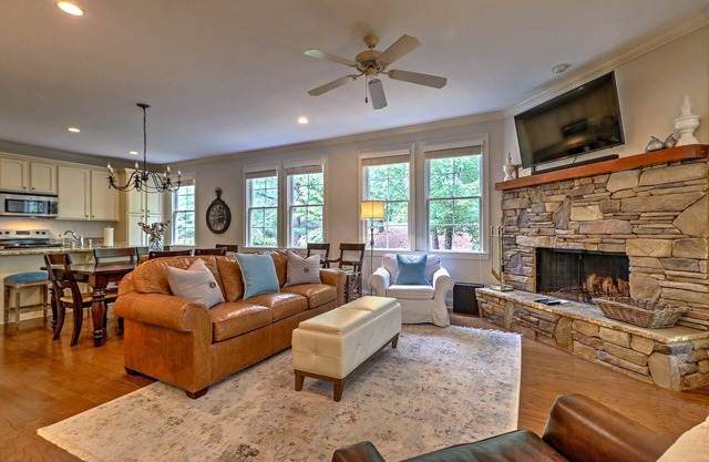 Lake Oconee Cottage mit Porch-Special Master's Rate!