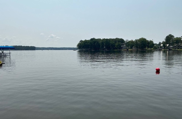 Lake Oconee Lake House with Pool "FUN FUN FUN!"