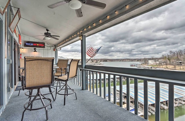 Lake of the Ozarks Views: Osage Beach Condo!