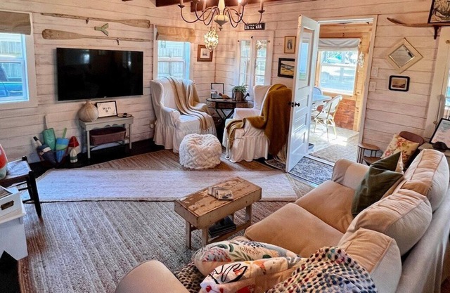 Lake Ontario Cottage in Sandy Creek | BBQ + Fire Pit