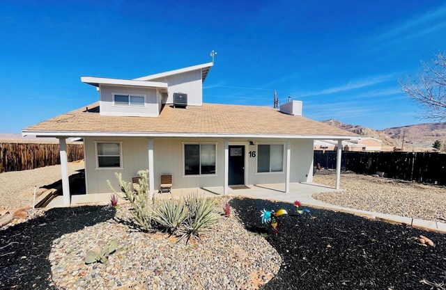 Lake Powell Charming 2-bedroom house with Amazing Views