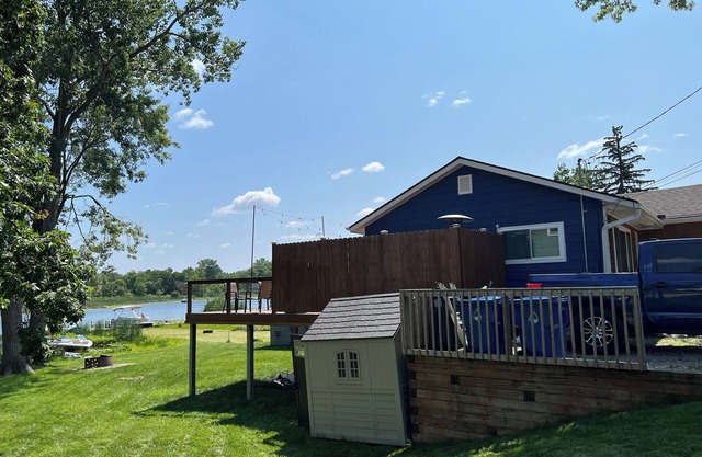 Lake rental n