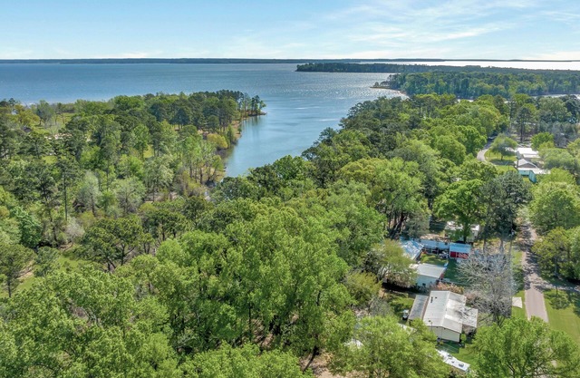 Lake Sam Rayburn Access!