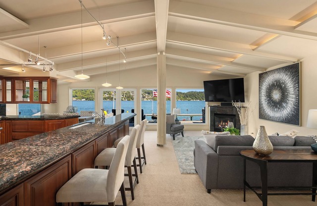 Lake Sammamish Waterfront Home with Hot Tub/Pet Friendly