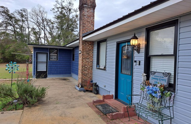 Lake Cottage, nur 1,6 km von den Spring Creek Park Boat Ramps entfernt