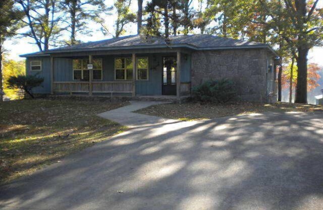 Harris Brake Lakehouse
