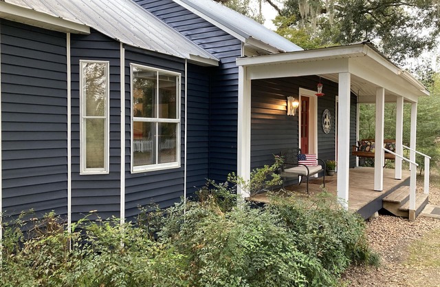 Ferienhaus am See, 2 Schlafzimmer, Waschküche mit Außenküche