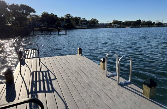 Lake Silver Retreat lll