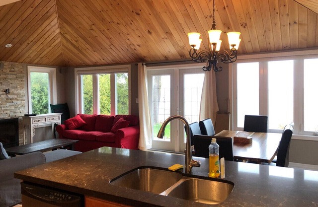 Lake Simcoe - Bayview Beach Lakefront Cottage 1 Stunde nördlich von Toronto