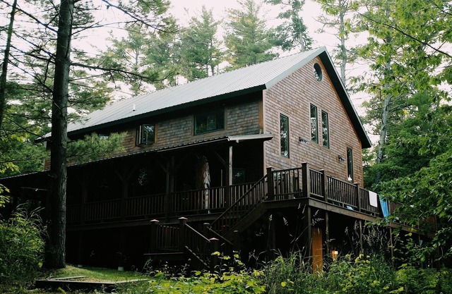 Lake Superior Beachfront, 4+ Schlafzimmer, spektakuläres Timberframe-Haus