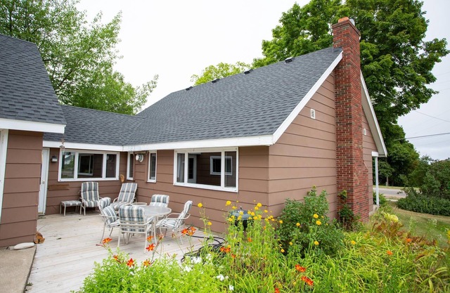Lake Superior Hamlet House - Bayview, walkable to downtown