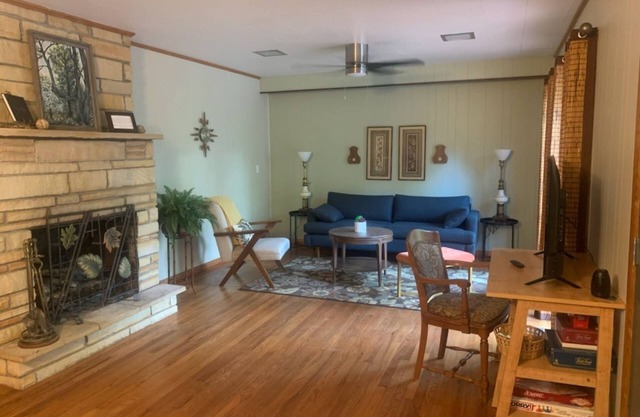 Lake Thunderbird View - Signal Tree Cottage
