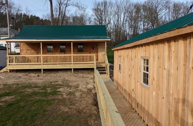 Lake View Cabins