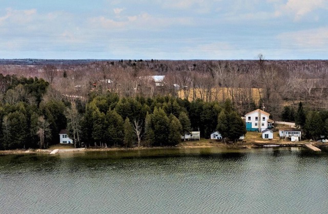 Lake View Family Hideaway 1 Bedroom, sleep 2