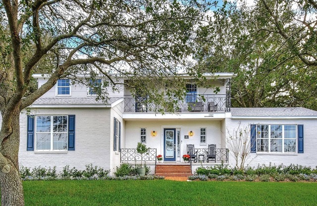 Lake View, Game Room, 10 minutes to Legoland - Perfect for Large Families!