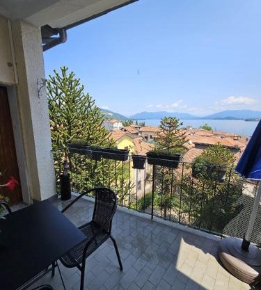 Lake View