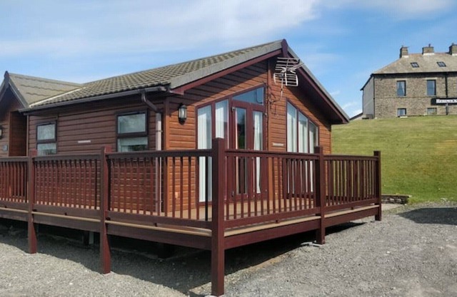 Lake View Lodge, Port Haverigg Marina sleeps 6