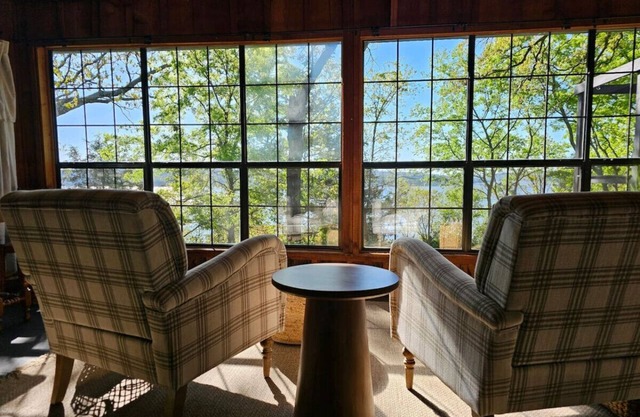 Lake View Retreat on Beautiful Lake Dardanelle