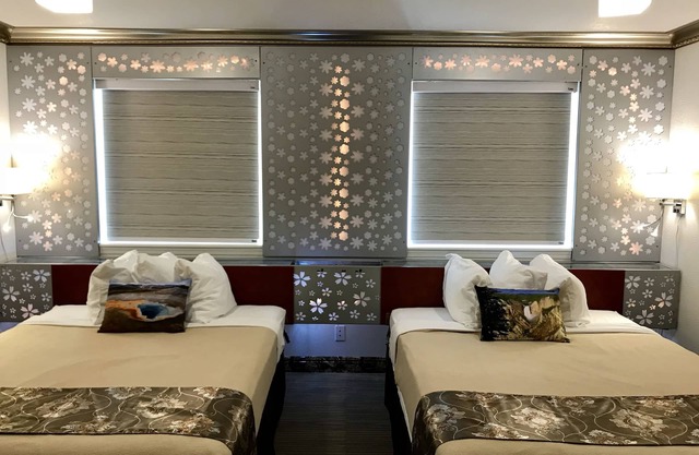 Lake View Suites