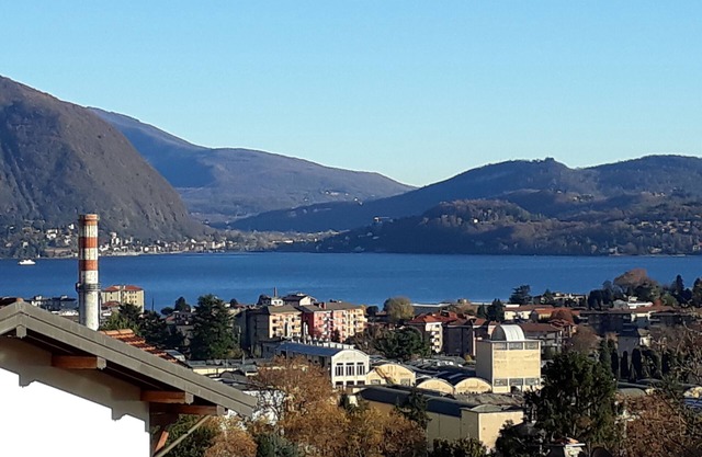 TAVERNETTA LAKE VIEW