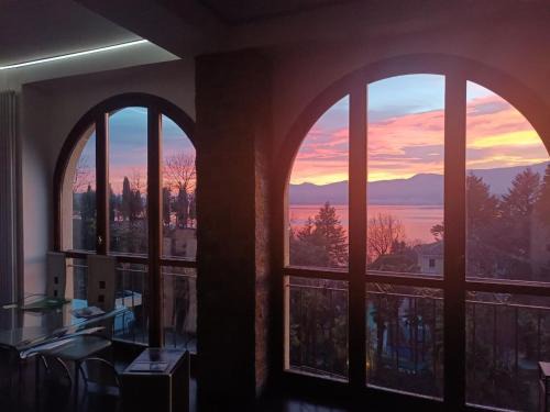 Lake View Tower