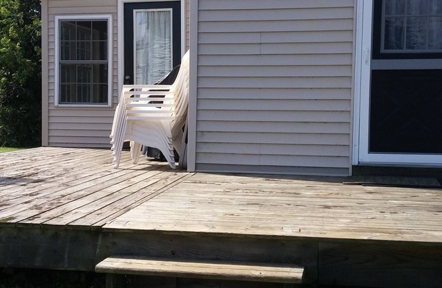 Seeblick - Vogelbeobachtungswiesen - Schwimmen, Deck & Dock!