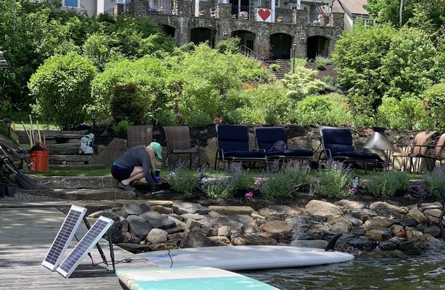 Lake Waramaug Luxury Retreat- Get Away from the City; Country Living at its Best