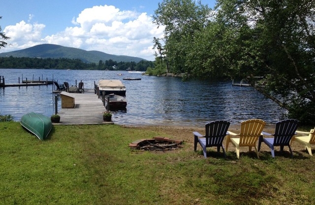 Lake Winnipesaukee Water Front Cottage mit eigenem Steg und Strand