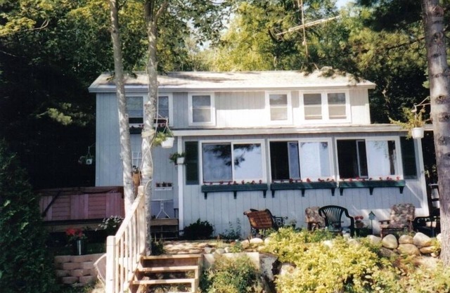 A Lovely Lake Winnisquam privaten Haus am Wasser, 3 BR, 2 Bad, Jacuzzi