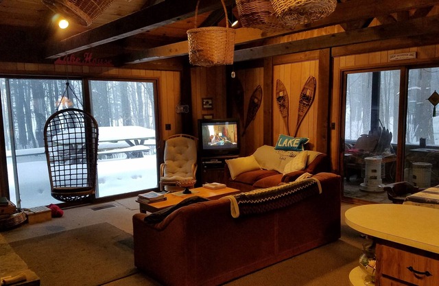 Lakefront 3BR Hütte am Ufer des Great Sacandaga Lake!