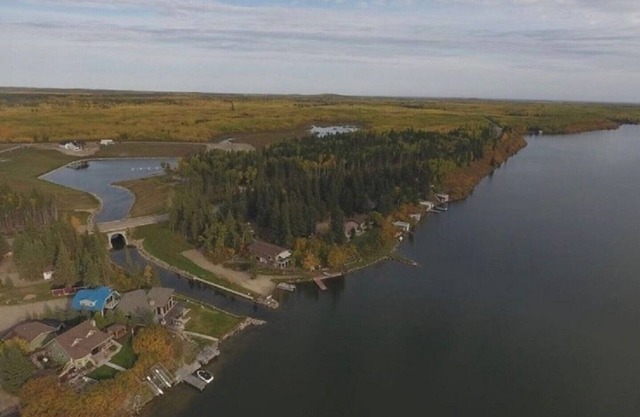Lakefront Hütten zu vermieten, mit privatem Yachthafen - Hütte 6