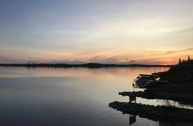 Lakefront Cabins zu vermieten, mit privatem Yachthafen - Cabin 4