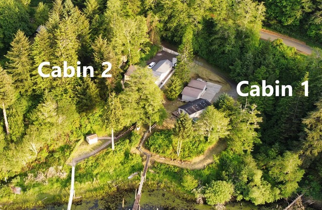 Lakefront Cabins - Private paradise (2 homes)