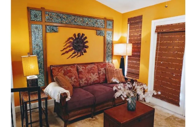 Lakefront Casita