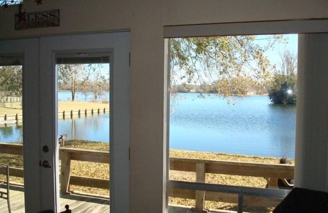 Ruhig, charmant, romantisch, entspannend und Spaß Waterfront Property