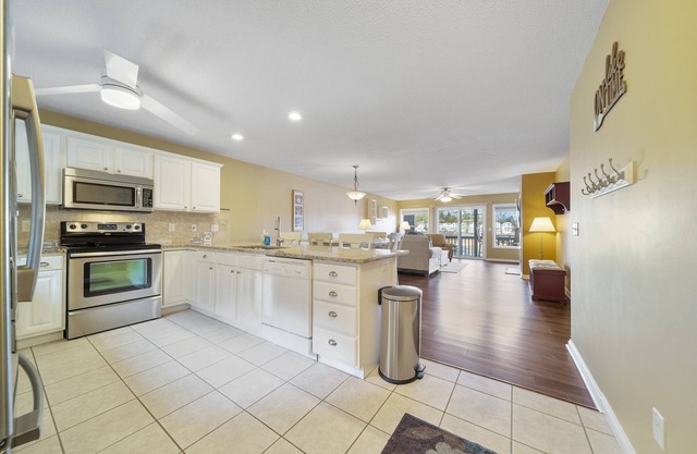 Lakefront Condo Irish Mist