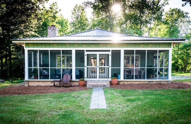 Lakefront Cottage minutes from Oxford