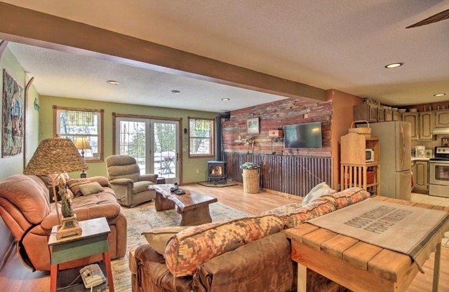 Lakefront Deer River Apt with Dock, Fire Pit and Patio