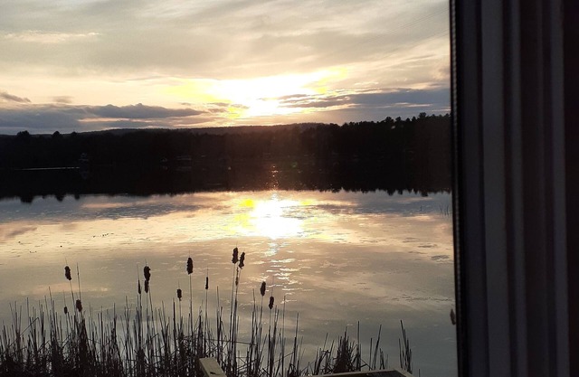 Lakefront Summer Spectacular in New England Just 2 Hours From NYC