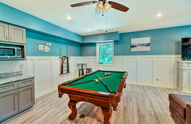 Lakefront Family Escape w/ Fire Pit & 2 Decks!