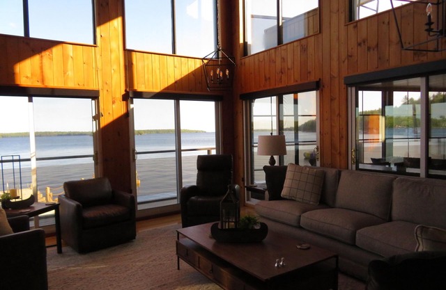 Lakefront Getaway just steps to the water, with games, docks, kayaks, and more!