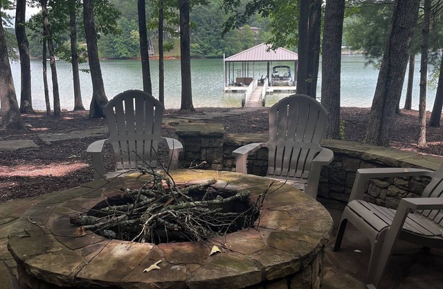 Lakefront home on Lake Nottley with dock