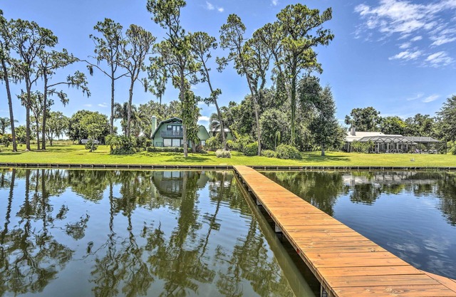NEU! Waterfront Lake Placid Home mit eigenem Dock!