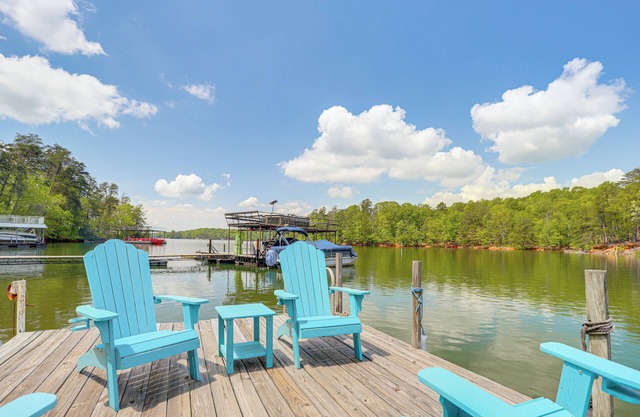 Lakefront Home w/ Private Dock in Gainesville!