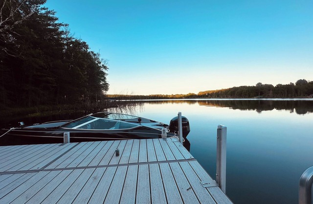 Perfektes Haus am See! Einige schöne Herbstwochenenden noch verfügbar!