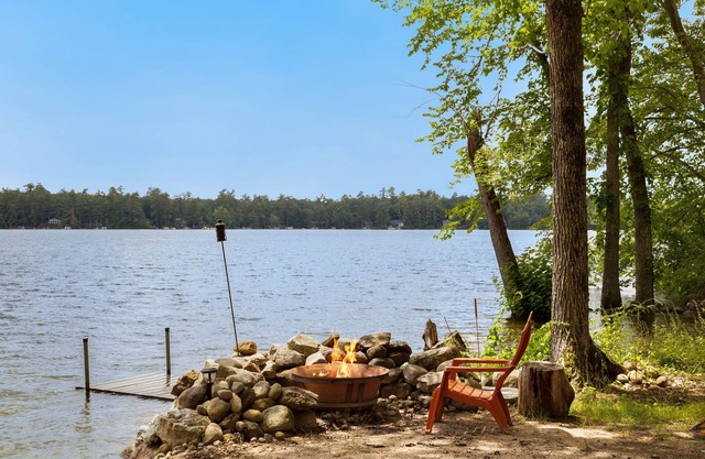 Lakefront Home with Sandy Beach! Kayaks, SUP, Pedal boat, and more!
