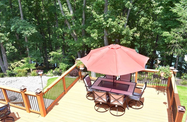 Lakefront Home with a Single Slip Party Deck