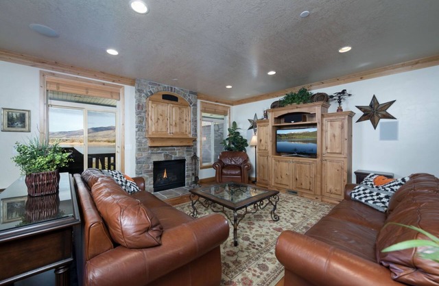 Lakefront Huntsville, Utah Unterkunftsoption - 3 Schlafzimmer 10 Personen