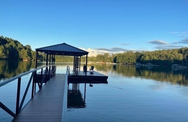 Lakefront luxury on Lake Keowee.