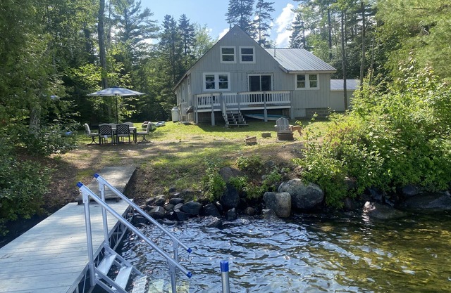Lakefront on beautiful Schoodic lake-great fishing and near hiking&ATV trails